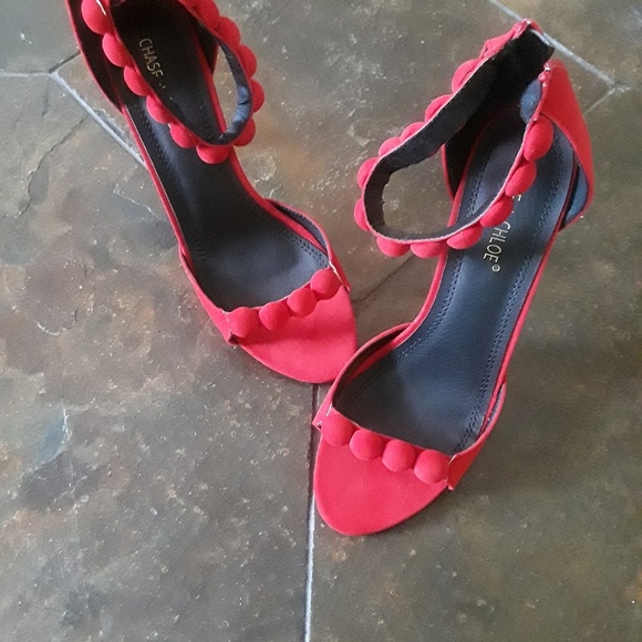 Shoes - Picture 5 of 7